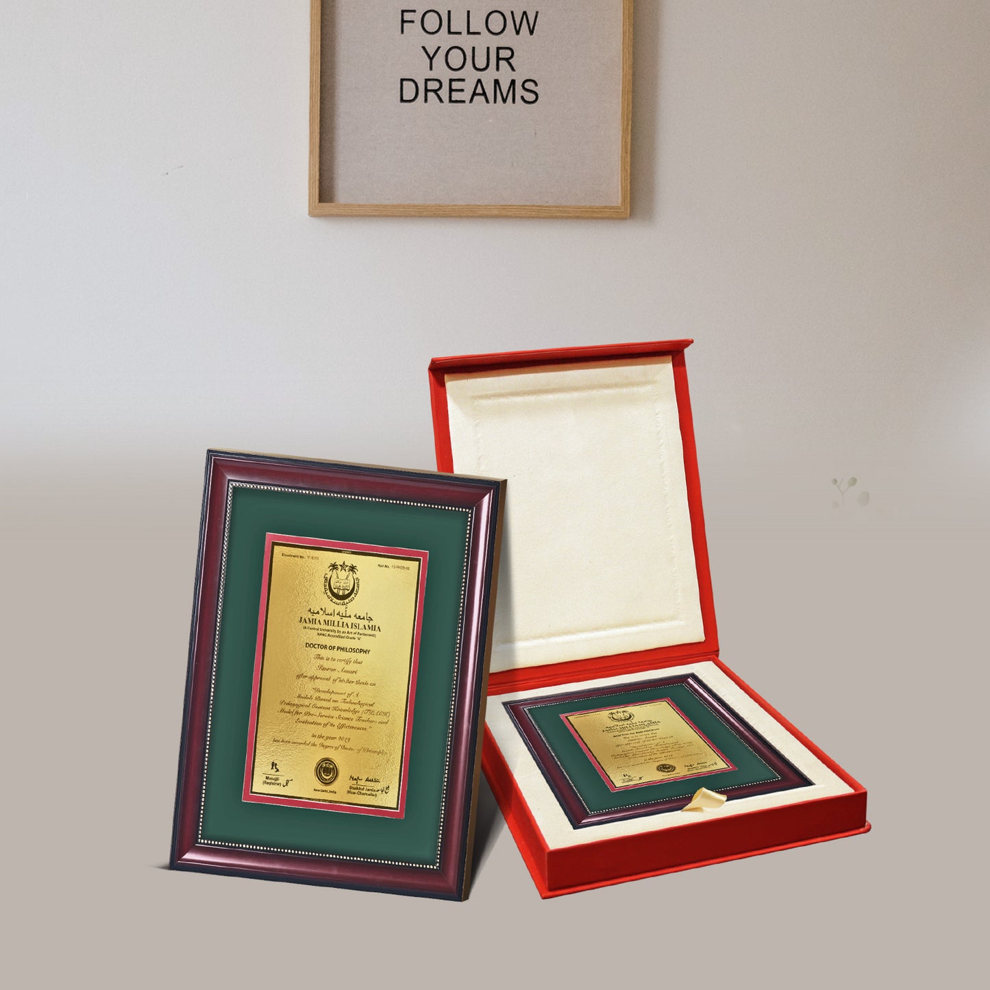 Customized Heritage Certificate with Matter Printed On 24K Gold Plated Foil For University Students