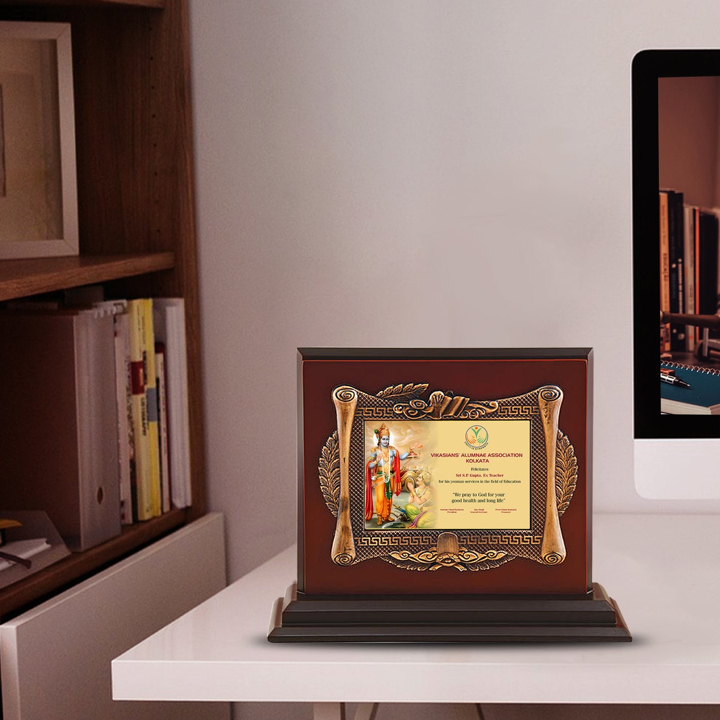 Customized MDF Memento With Image Printed on 24K Gold Plated Foil For Corporate Gifting