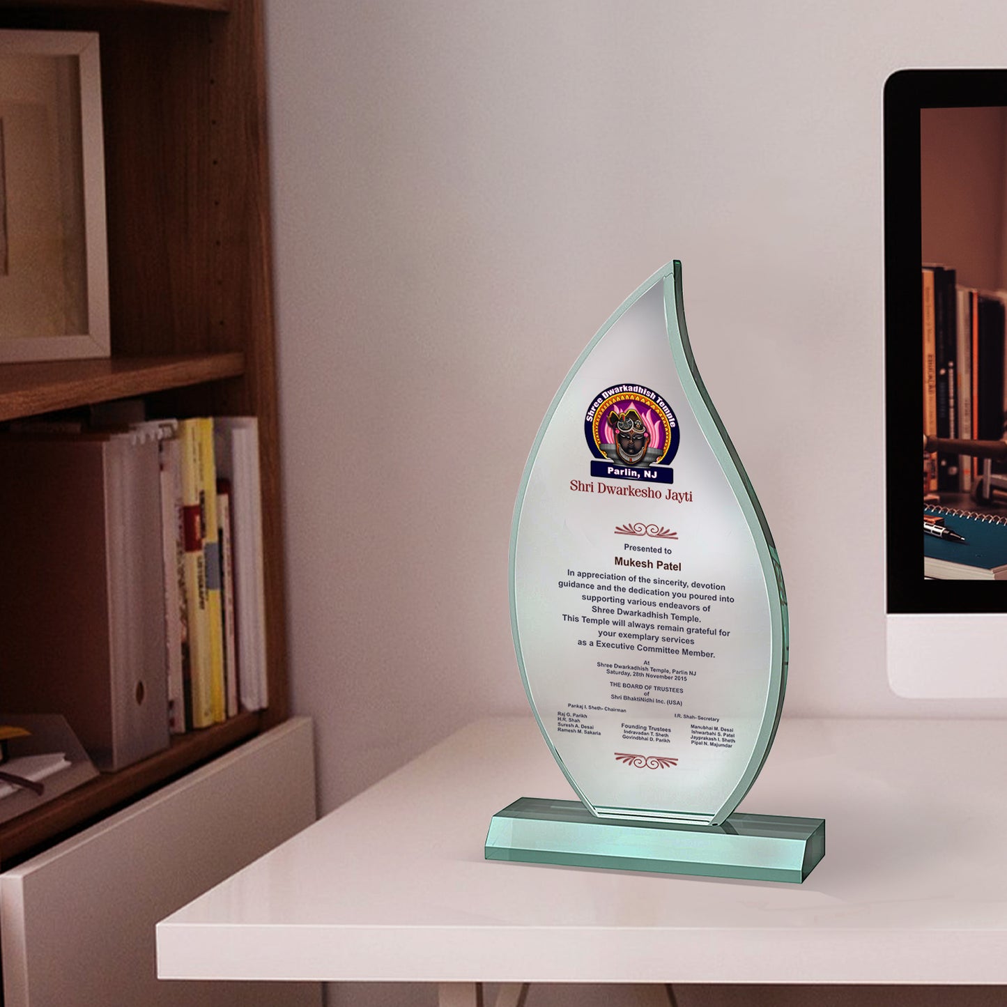 Customized Crystal Trophy with Matter Printed For Corporate Gifting
