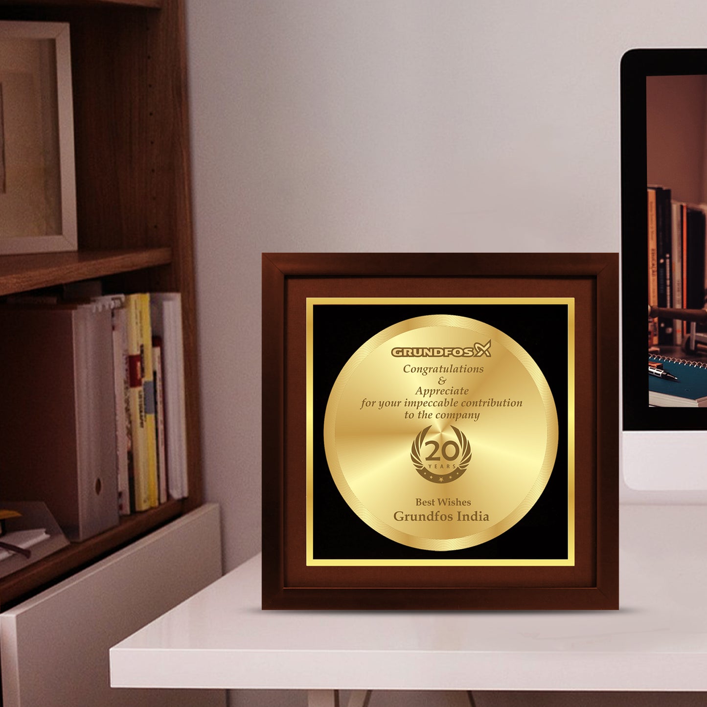 Customized 3D Memento With Matter Printed on 24K Gold Plated Foil For Corporate Gifting