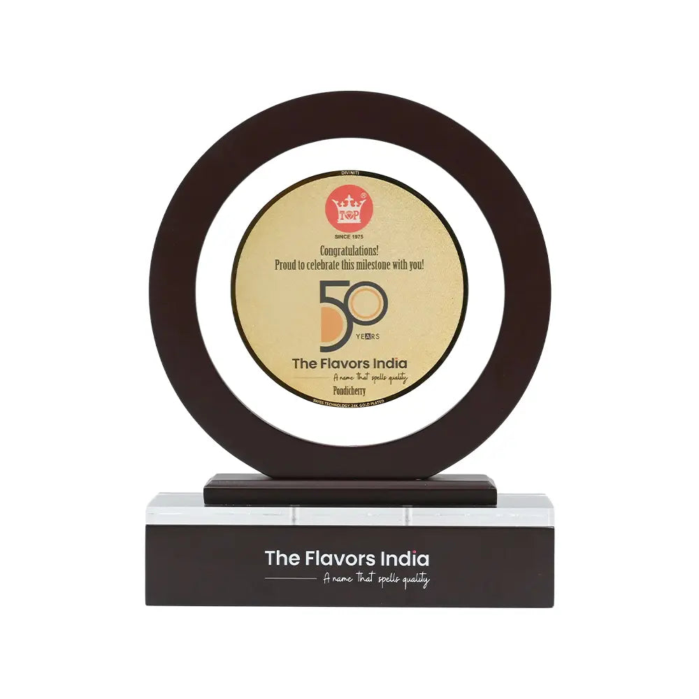 Customized MDF Trophy With 24K Gold Plated Customized Foil For Corporte Gifying