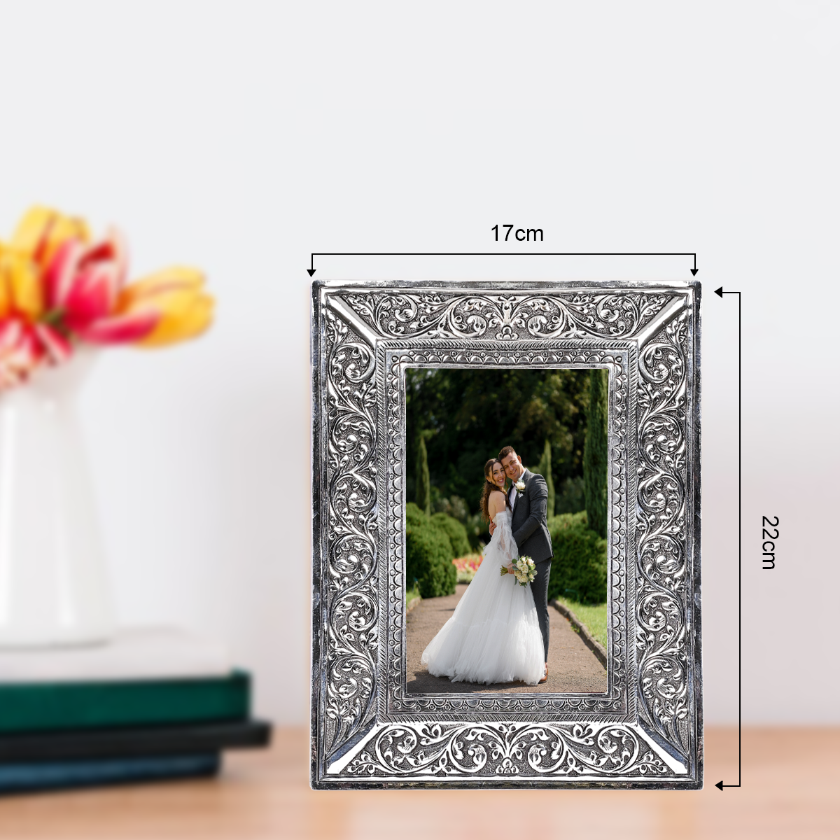 Pure Silver Vintage Photo Frame Rectangle Design (16x21 cm 232g)