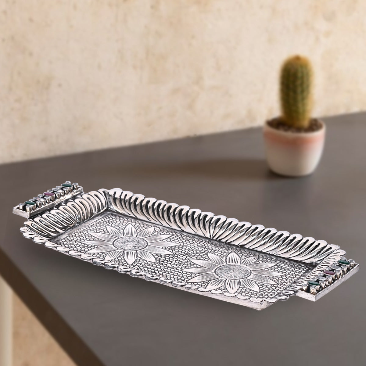 Pure Silver Serving Plate Vintage Dining Elegance, Handcrafted Tableware, Classic Silver Art (19.5x9 cm, 137g)