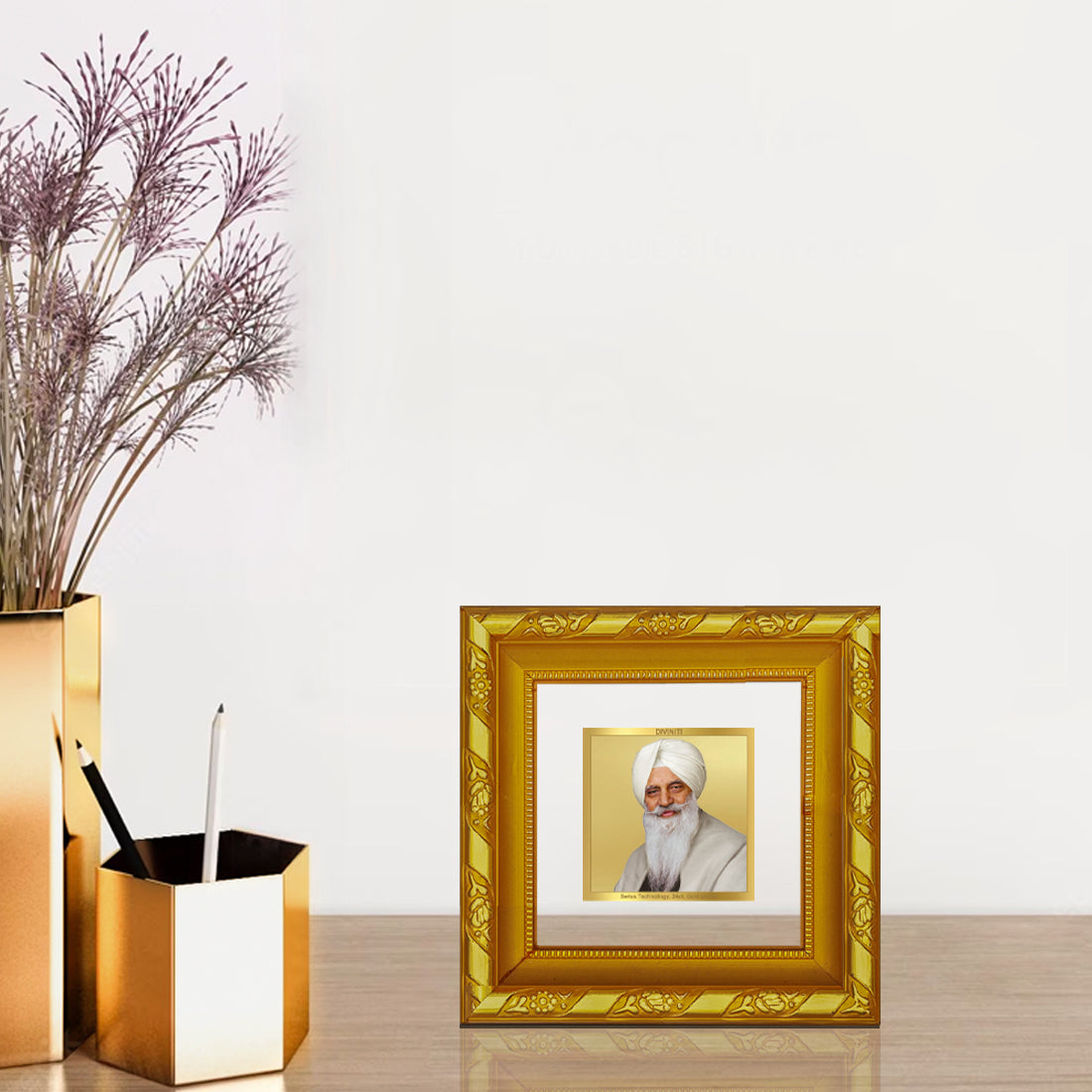 DIVINITI 24K Gold Plated Foil Radha Swami Modern Photo Frame Idol for Table Top, Home Decor, Workshop, Premium Gifts | DG103S1A (10x10 CM)
