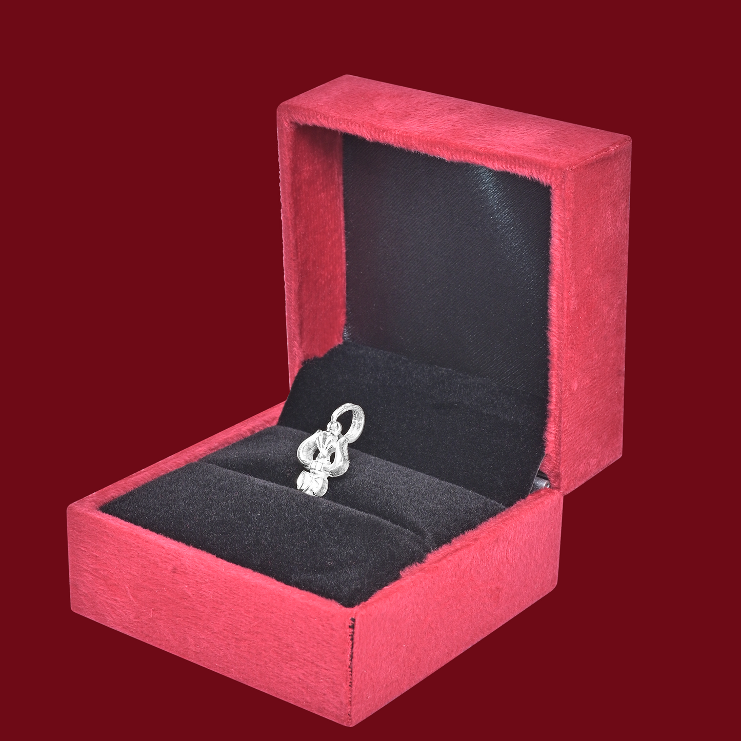 925 Pure Silver Om with Damru Pendant for Men, Women & Kids Divine God Pendant for Birthday, Anniversary, Special Occasion Gift (2.6x1.6 CM 3 g)