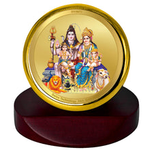 Load image into Gallery viewer, Diviniti 24K Gold Plated Shiv Parivar Frame For Car Dashboard, Home Decor, Festival Gift &amp; Puja Room (5.5 x 5.0 CM)
