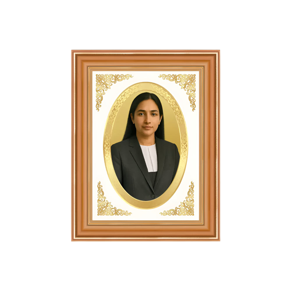 Portrait on Gold | Immortalise Your Luxe Mini Oval Photo Frame in 24K Gold