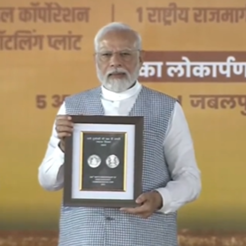 PM Narendra Modi Honoured with a Special Diviniti Creation