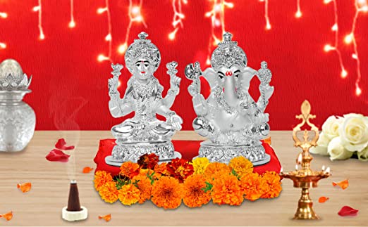 DIVINITI 999 Silver Plated Lakshmi Ganesha Idol For Home Decor, Diwali Gift, Puja Room (10 X 7 CM)