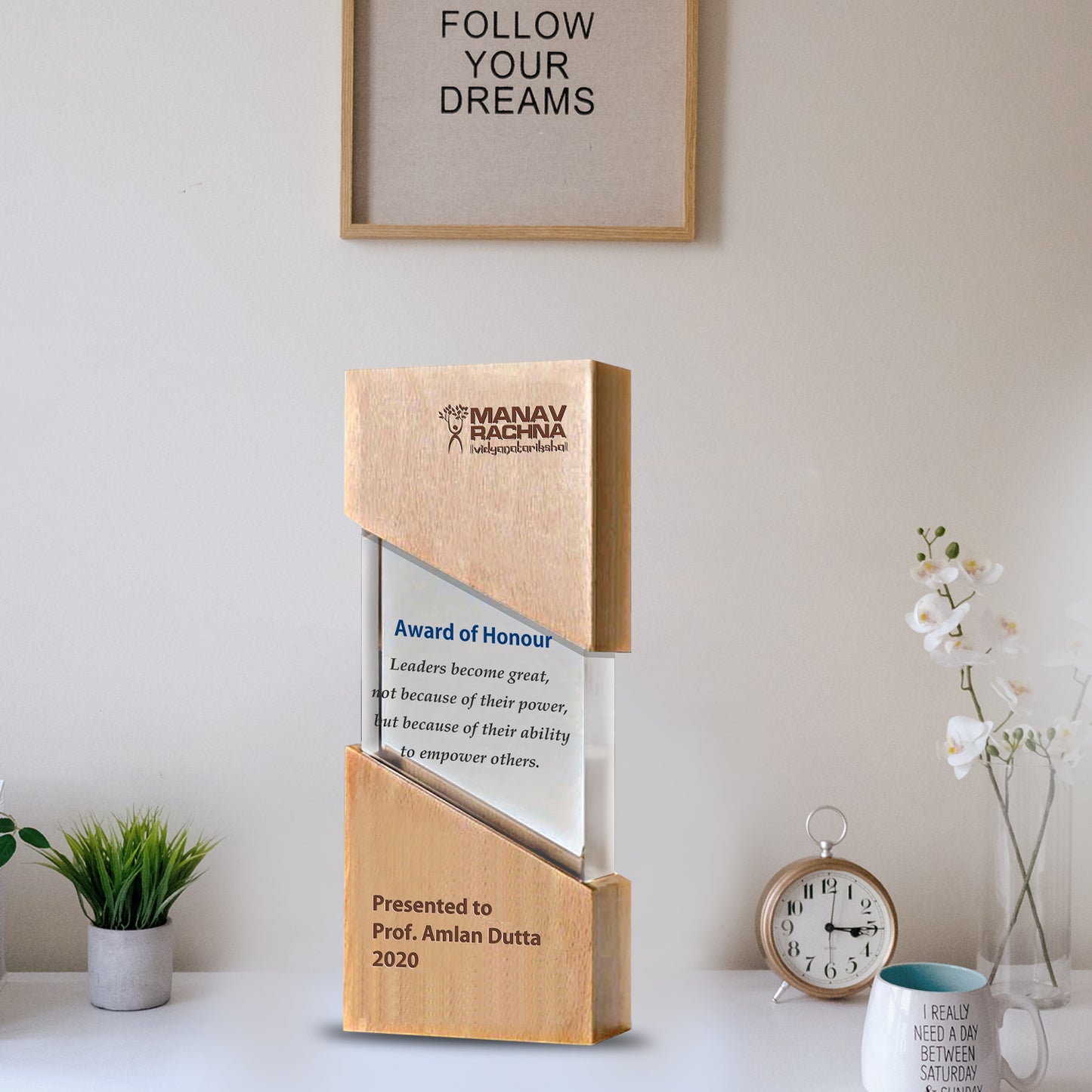 Customized Base Acrylic Trophy with Printed Matter For Corporate Gifting