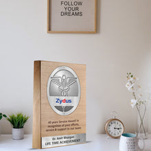 Load image into Gallery viewer, Customized Wooden Memento with Metal Logo &amp; Matter Printed For Corporate Gifting