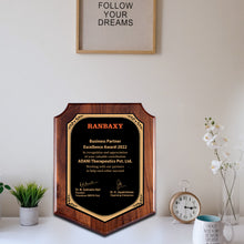 Load image into Gallery viewer, Customized Wooden Memento With Matter Printed on 24K Gold Plated Foil For Corporate Gifting