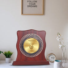 Load image into Gallery viewer, Customized MDF Memento With Matter Printed on 24K Gold Plated Foil For Corporate Gifting