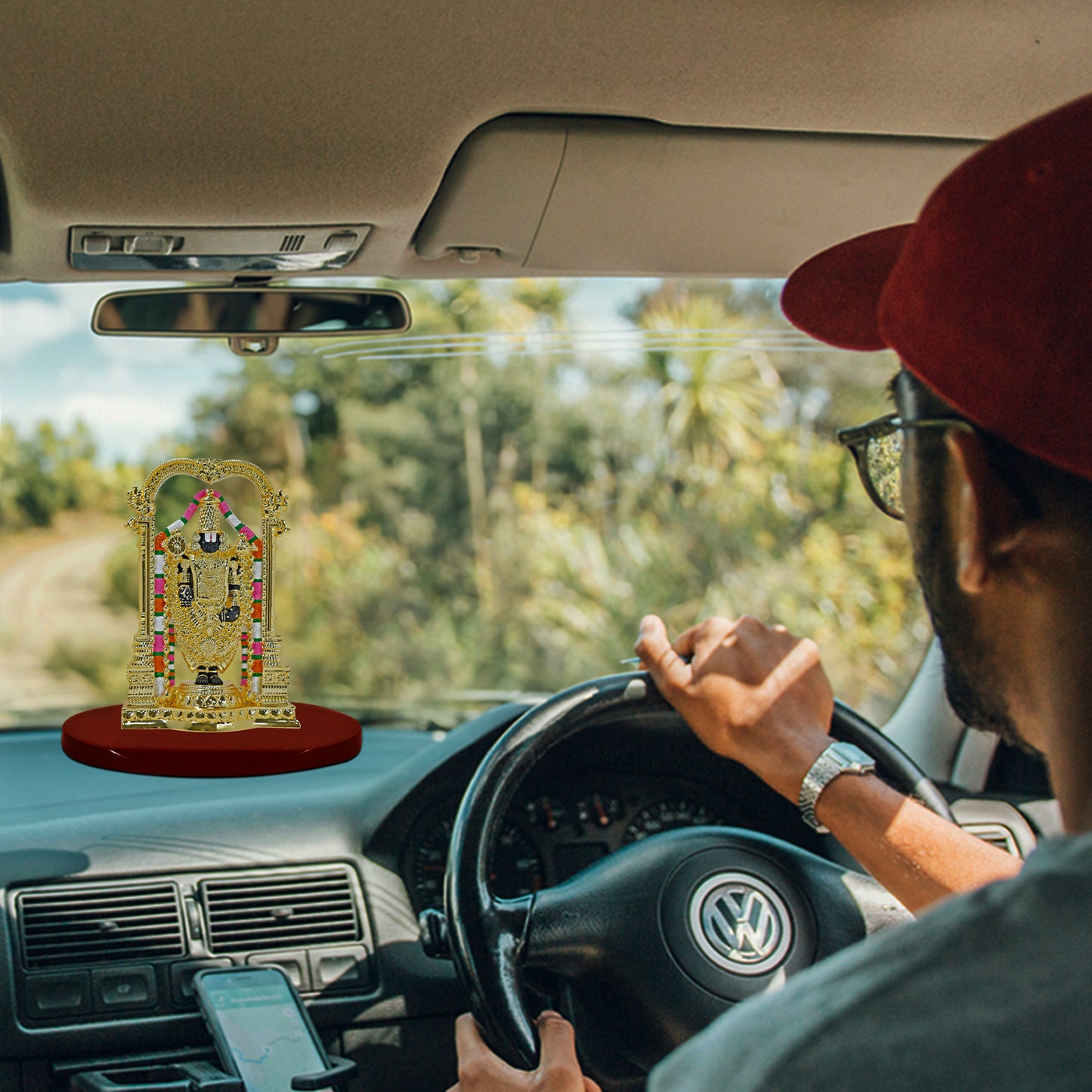 DIVINITI 24K Gold Plated Lord Tirupati Balaji Idol | Exquisite Divine Statue for Car Dashboard, Home Decor, Office Table Top, Pooja Room & Gift (8X5.5 CM)