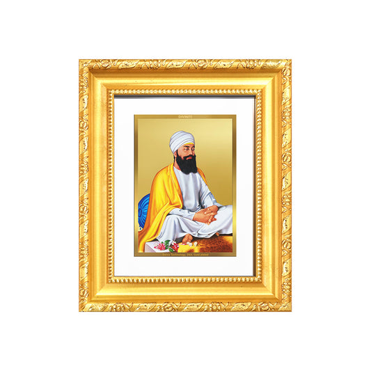 Diviniti 24K Gold Plated Guru Tegh Bahadur Sahib Ji |Sacred Sikh Table Top Frame for Home Decor & Office Ambiance | Premium Spiritual Gift