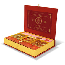 Load image into Gallery viewer, DIVINITI PREMIUM PUJA KIT WITH 24K GOLD-PLATED LAXMI GANESH FRAME
