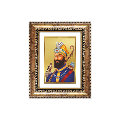 Diviniti 24K Gold Plated Guru Gobind Singh Ji (Classic) Sacred Sikh Wall and Table Top Frame for Home Decor & Office Ambiance | Premium Spiritual Gift