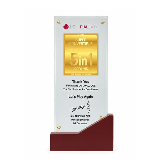 Diviniti Glass Trophy with Matter Printed on 24K Gold Plated Foil | Premium Corporate Recognition Plaque