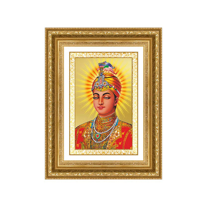Diviniti 24K Gold Plated Guru Harkrishan Sahib Ji (Classic) Sacred Sikh Wall Frame for Home Decor & Office Ambiance | Premium Spiritual Gift