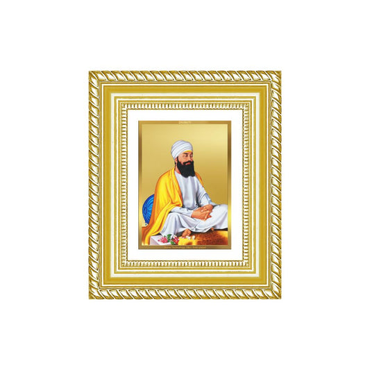 Diviniti 24K Gold Plated Guru Tegh Bahadur Sahib Ji Sacred Sikh Table Top Frame for Home Decor & Office Ambiance | Premium Spiritual Gift