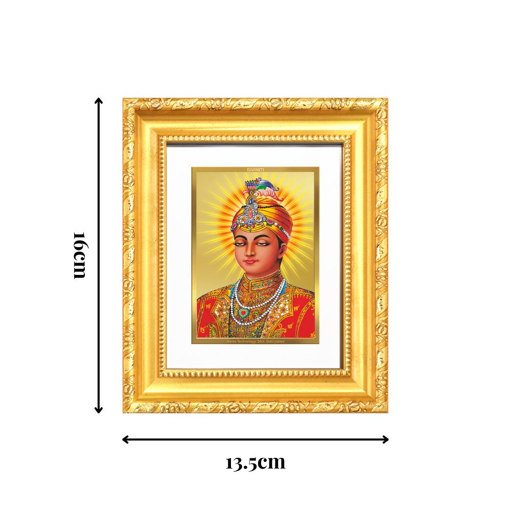 Diviniti 24K Gold Plated Guru Harkrishan Sahib Ji |Sacred Sikh Table Top Frame for Home Decor & Office Ambiance | Premium Spiritual Gift