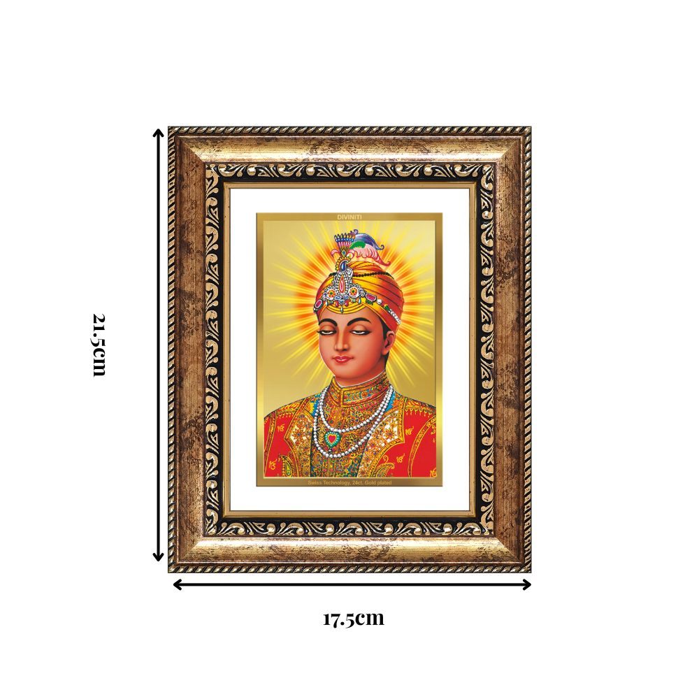Diviniti 24K Gold Plated Guru Harkrishan Sahib Ji (Classic) Sacred Sikh Wall and Table Top Frame for Home Decor & Office Ambiance | Premium Spiritual Gift