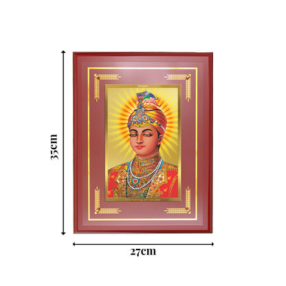Diviniti 24K Gold Plated Guru Harkrishan Sahib Ji Blessing Tabletop Photo Frame | Compassion, Peace & Divine Grace