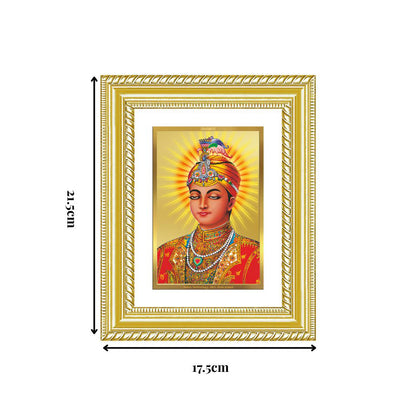 Diviniti 24K Gold Plated Guru Harkrishan Sahib Ji (Classic) Sacred Sikh Wall and Table Top Frame for Home Decor & Office Ambiance | Premium Spiritual Gift