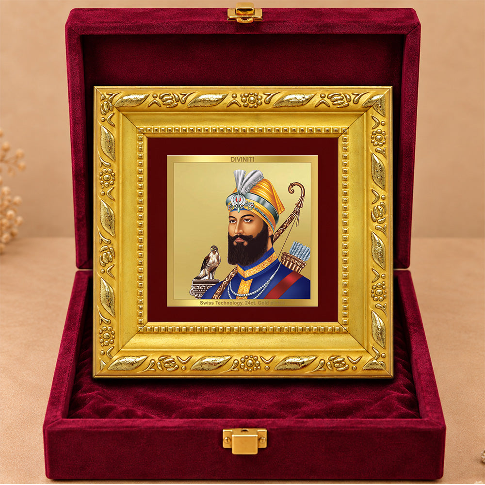 24K Gold-Plated Guru Gobind Singh Frame | Premium Gift Box | 10x10 CM