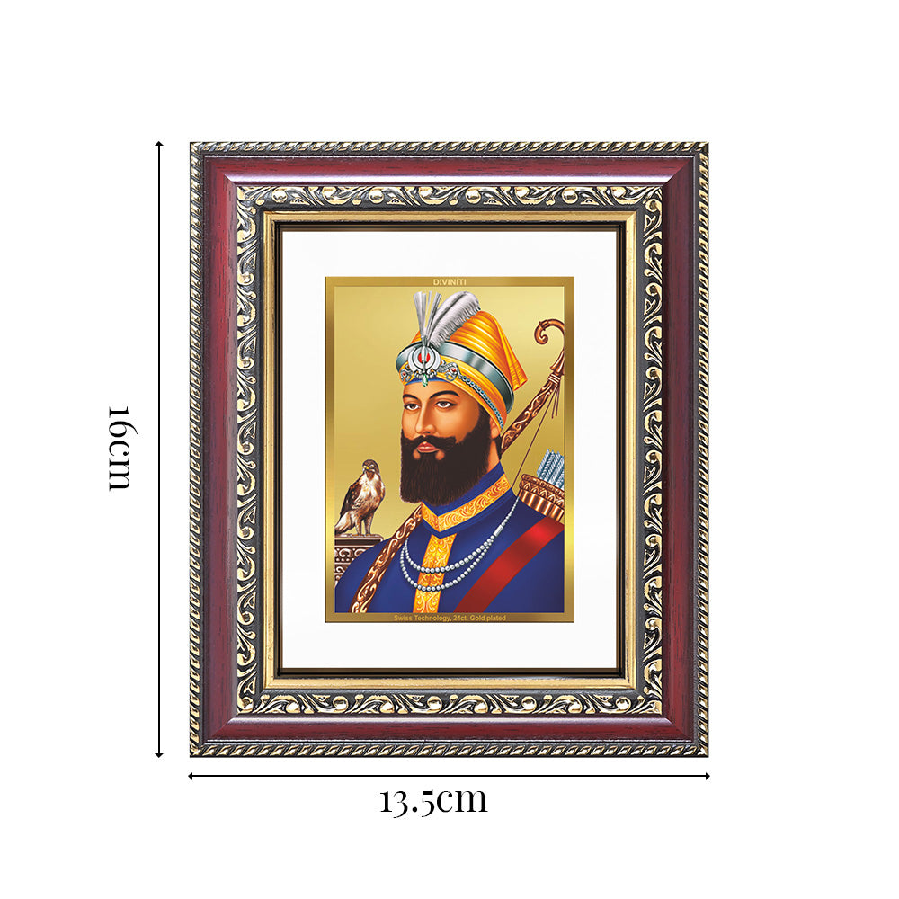 Diviniti 24K Gold Plated Guru Gobind Singh Ji (Classic) Sacred Sikh Table Top Frame for Home Decor & Office Ambiance | Premium Spiritual Gift