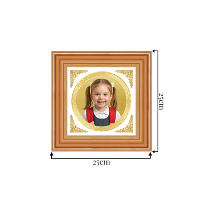 Portrait on Gold | Immortalise Your Classic Round Photo Frame in 24K Gold Plated Foil