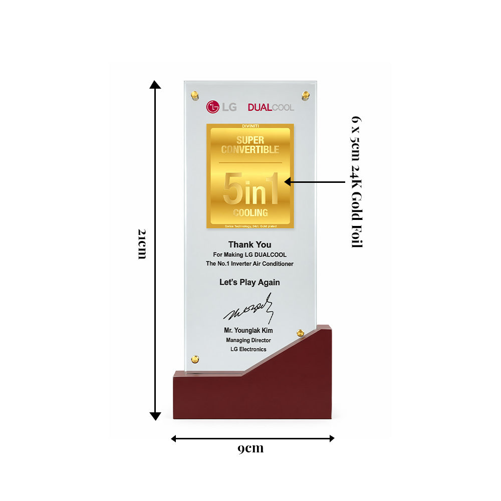 Diviniti Glass Trophy with Matter Printed on 24K Gold Plated Foil | Premium Corporate Recognition Plaque