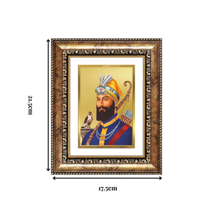 Diviniti 24K Gold Plated Guru Gobind Singh Ji (Classic) Sacred Sikh Wall and Table Top Frame for Home Decor & Office Ambiance | Premium Spiritual Gift