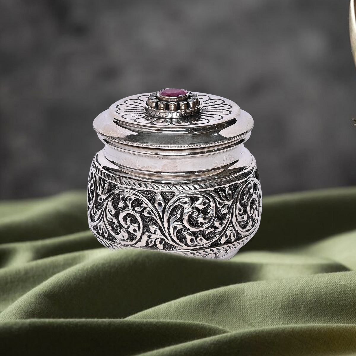 Pure Silver Serenity Box Red Eye Studded, Antique Vintage Design, Handcrafted Jewelry Storage (8x6x7 cm, 136g,)