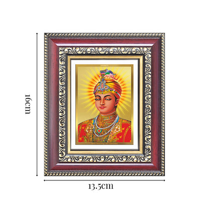 Diviniti 24K Gold Plated Guru Harkrishan Sahib Ji (Classic) Sacred Sikh Table Top Frame for Home Decor & Office Ambiance | Premium Spiritual Gift