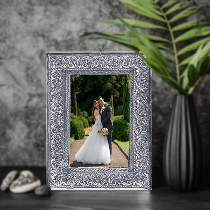 Pure Silver Vintage Photo Frame Rectangle Design (17x22 cm 257g)