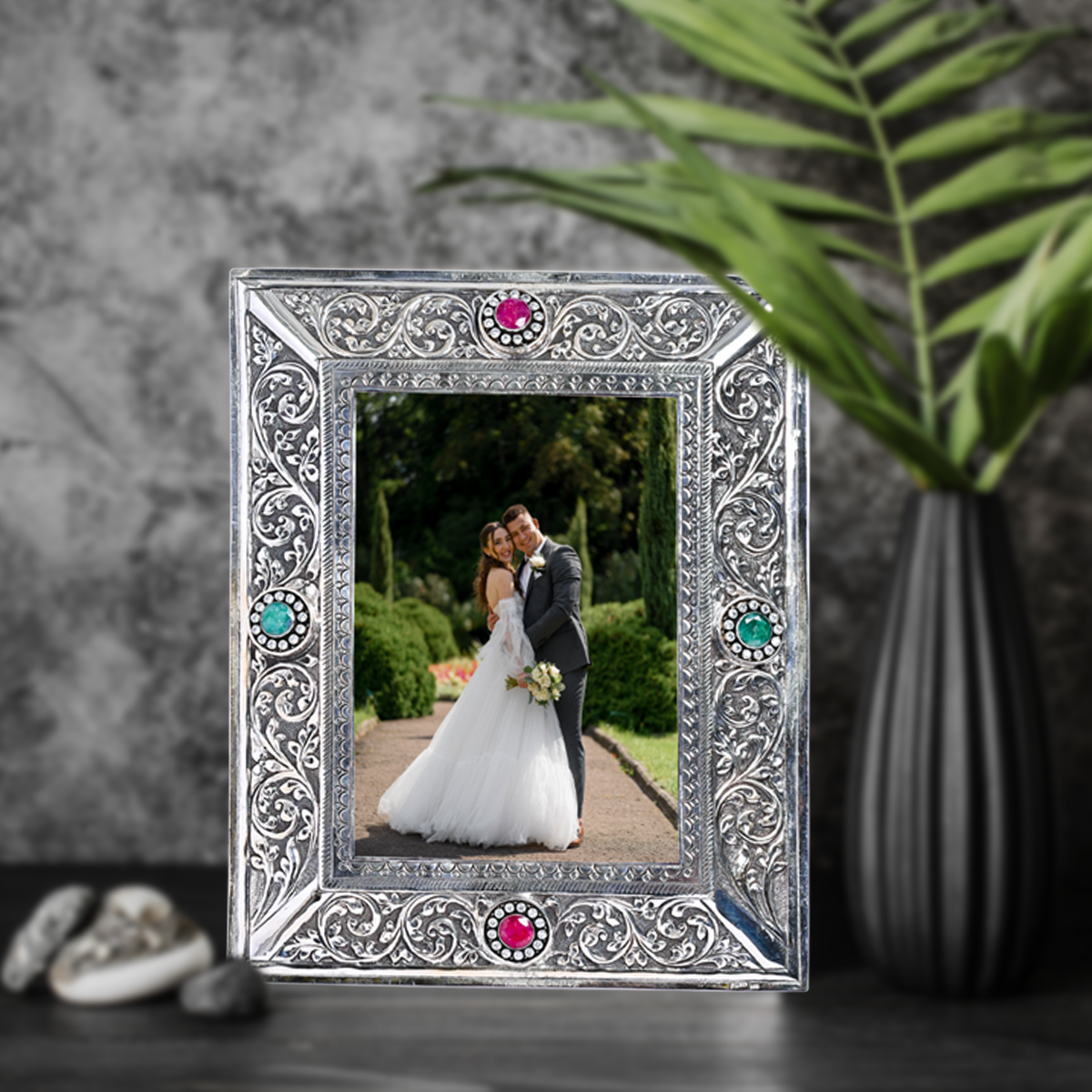 Pure Silver Vintage Evil Eyes Photo Frame Rectangle Design (20x26 cm 570g)