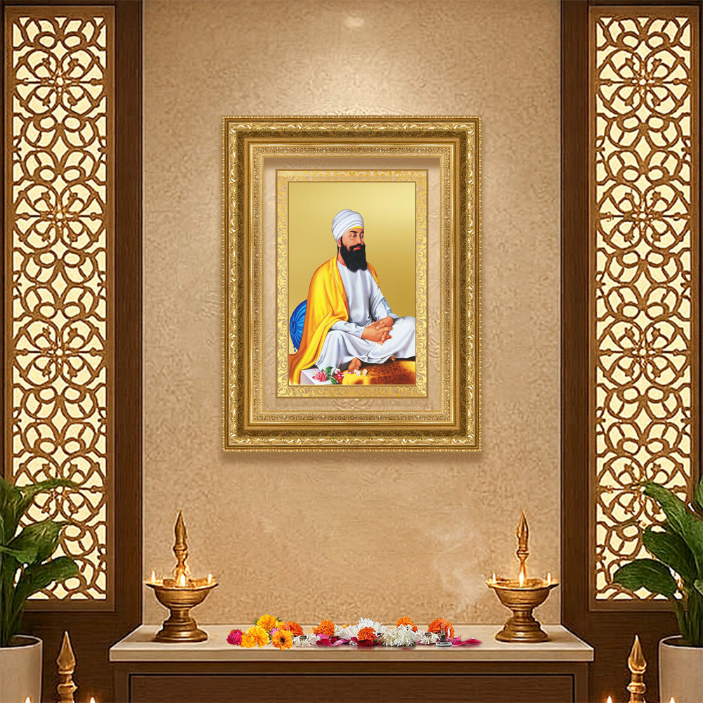 Diviniti 24K Gold Plated Guru Tegh Bahadur Sahib Ji (Classic) Sacred Sikh Wall Frame for Home Decor & Office Ambiance | Premium Spiritual Gift