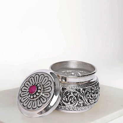 Pure Silver Serenity Box Red Eye Studded, Antique Vintage Design, Handcrafted Jewelry Storage (8x6x7 cm, 136g,)
