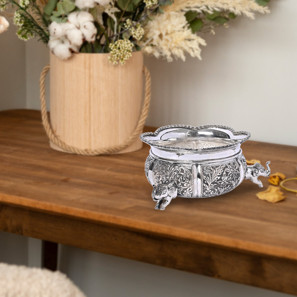Pure Silver Handicraft Elephant Face Container (16x16x7 cm 566g)