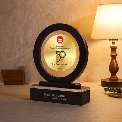 Customized MDF Trophy With 24K Gold Plated Customized Foil For Corporte Gifying