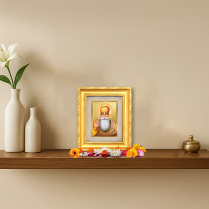 Diviniti 24K Gold Plated Guru Nanak Dev Ji |Sacred Sikh Table Top Frame for Home Decor & Office Ambiance | Premium Spiritual Gift