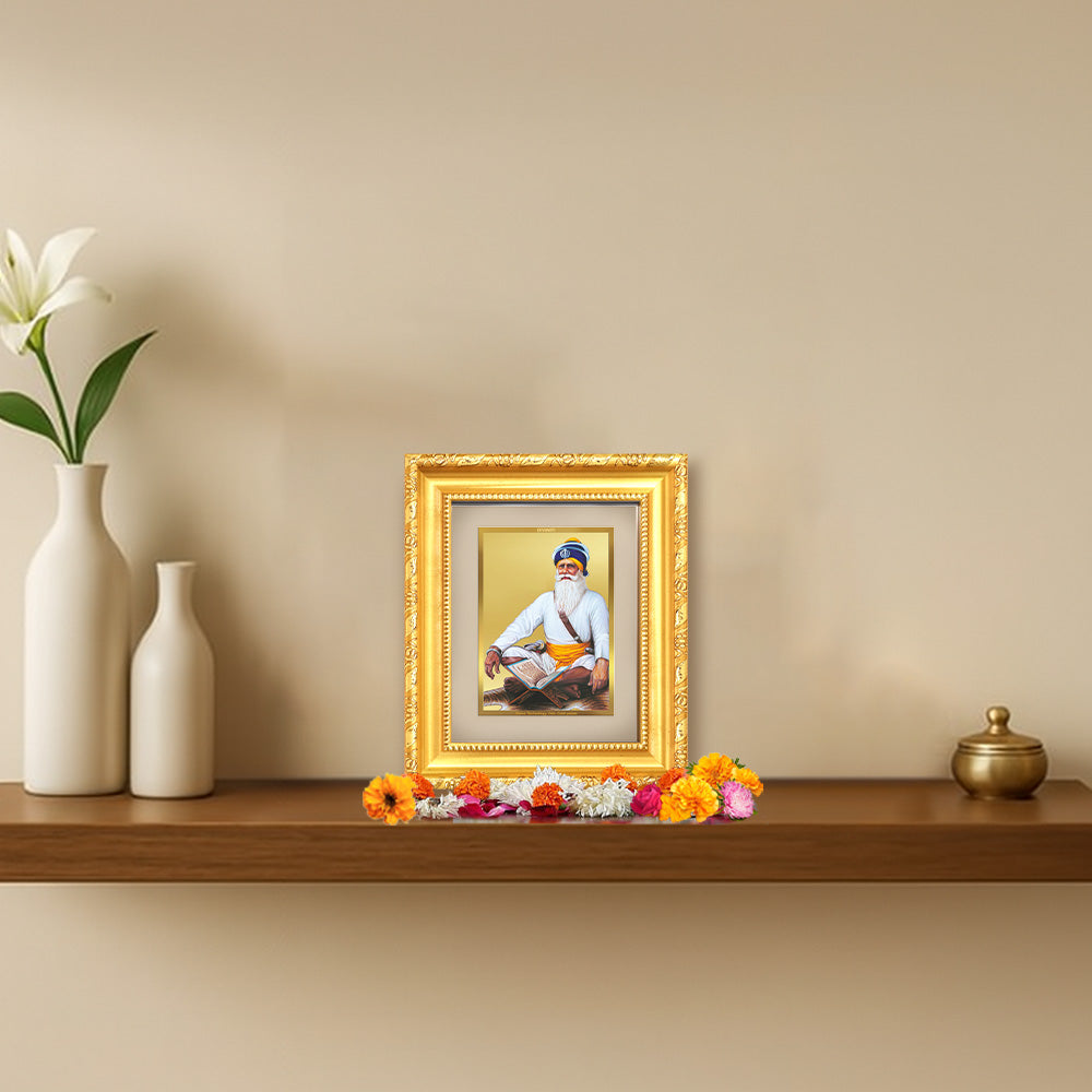 Diviniti 24K Gold Plated Baba Deep Singh Sacred Sikh Table Top Frame for Home Decor & Office Ambiance | Premium Spiritual Gift