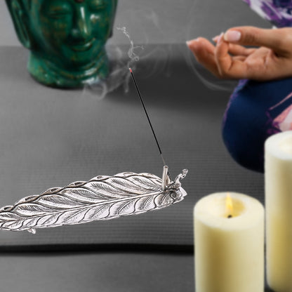 Pure Silver Insane Stand Feather Leaf Design Antique Art Collectible Decor (23x7x3 cm, 106g)