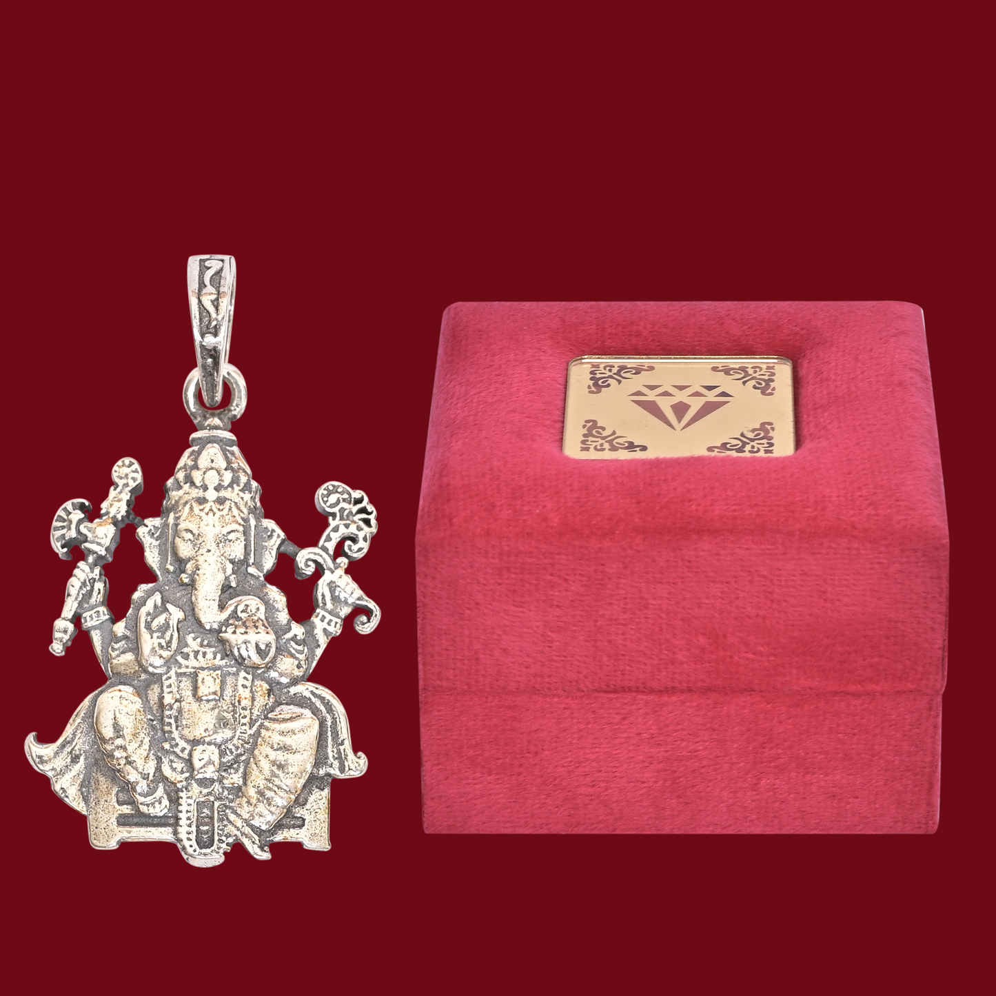 925 Pure Silver Ganesha Pendant for Men, Women & Kids Divine God Pendant for Birthday, Anniversary, Special Occasion Gift (2.7x2.1 cm, 11g)
