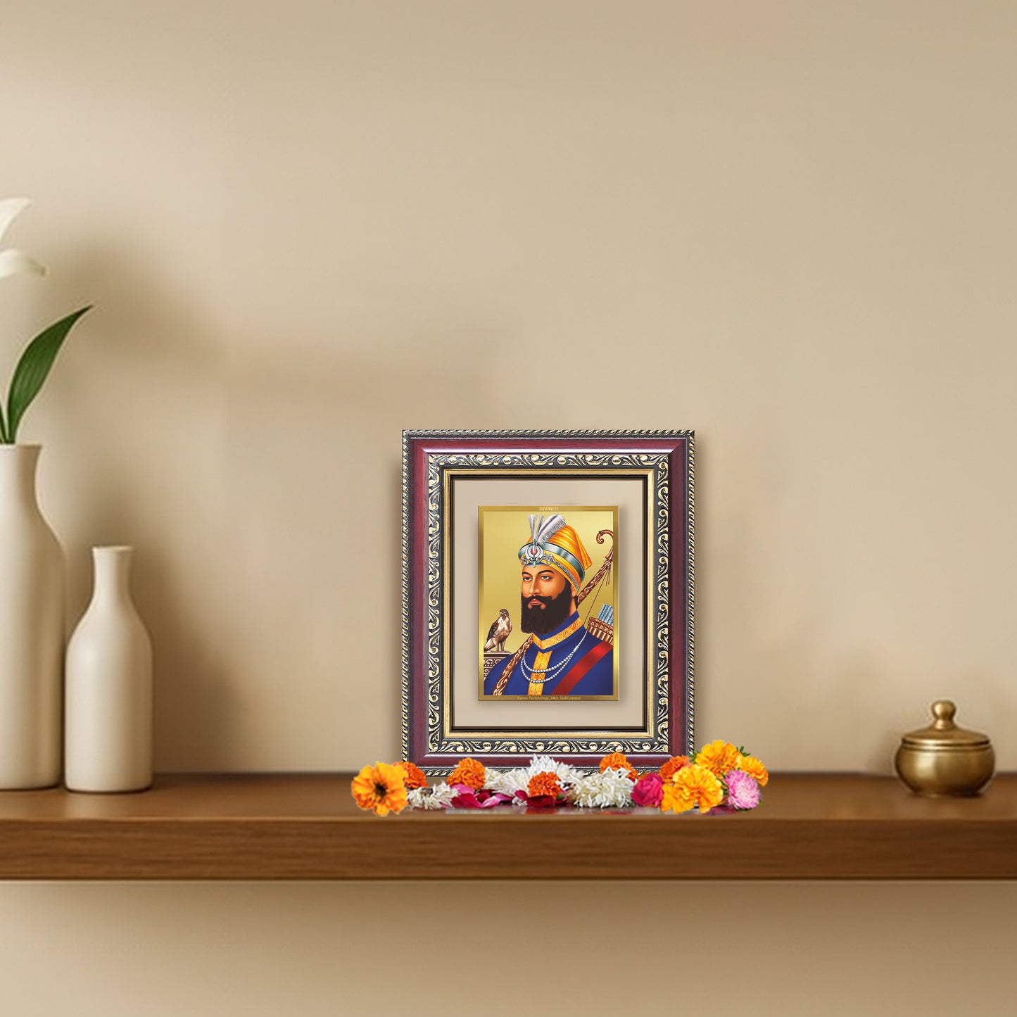 Diviniti 24K Gold Plated Guru Gobind Singh Ji (Classic) Sacred Sikh Table Top Frame for Home Decor & Office Ambiance | Premium Spiritual Gift