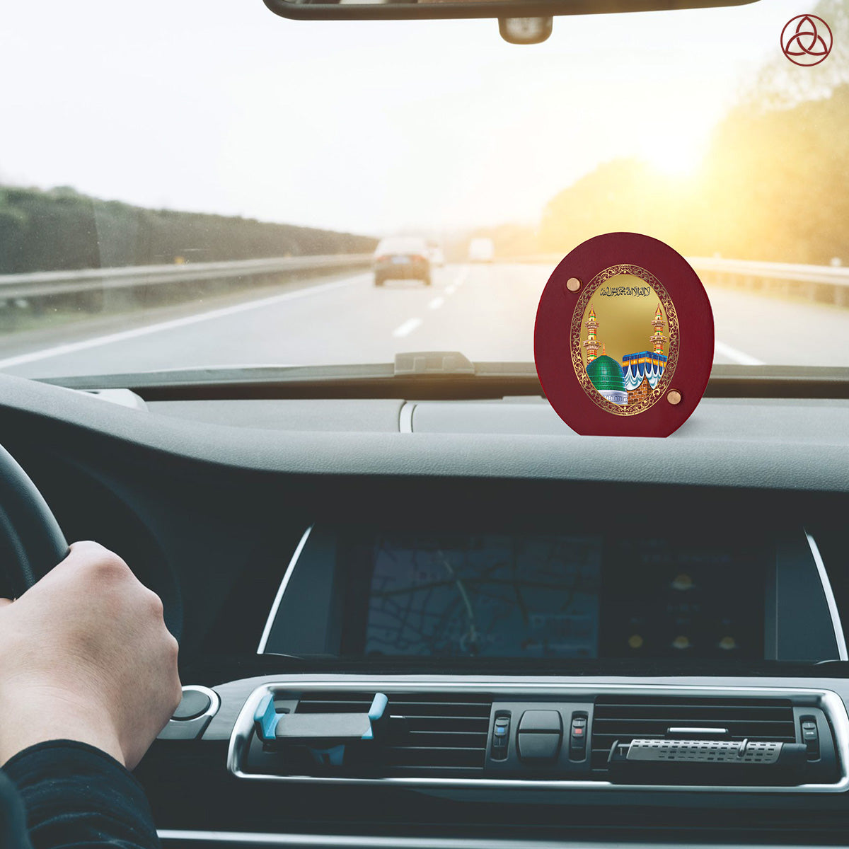 Mecca Madina Car Dashboard Photo Frame in 24K gold-plated foil, enhancing spiritual presence while driving.