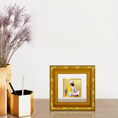DIVINITI 24K Gold Plated Foil Guru Tegh Bahadar Sahib Ji Photo Frame for Home Decor, Wall Hanging, Puja Room, Workshop, Gifts|DG103S1A (10x10 CM)