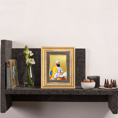 Diviniti 24K Gold Plated Guru Tegh Bahadur Sahib Ji (Classic) Sacred Sikh Wall and Table Top Frame for Home Decor & Office Ambiance | Premium Spiritual Gift