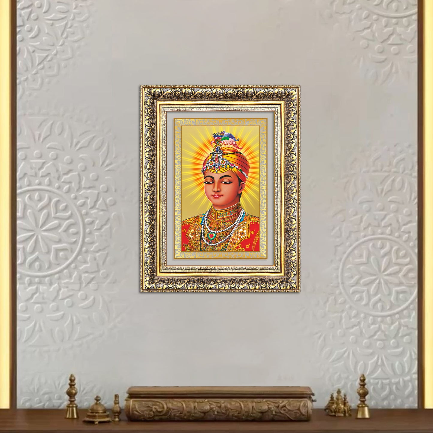 Diviniti 24K Gold Plated Guru Harkrishan Sahib Ji (Classic) Sacred Sikh Wall Frame for Home Decor & Office Ambiance | Premium Spiritual Gift